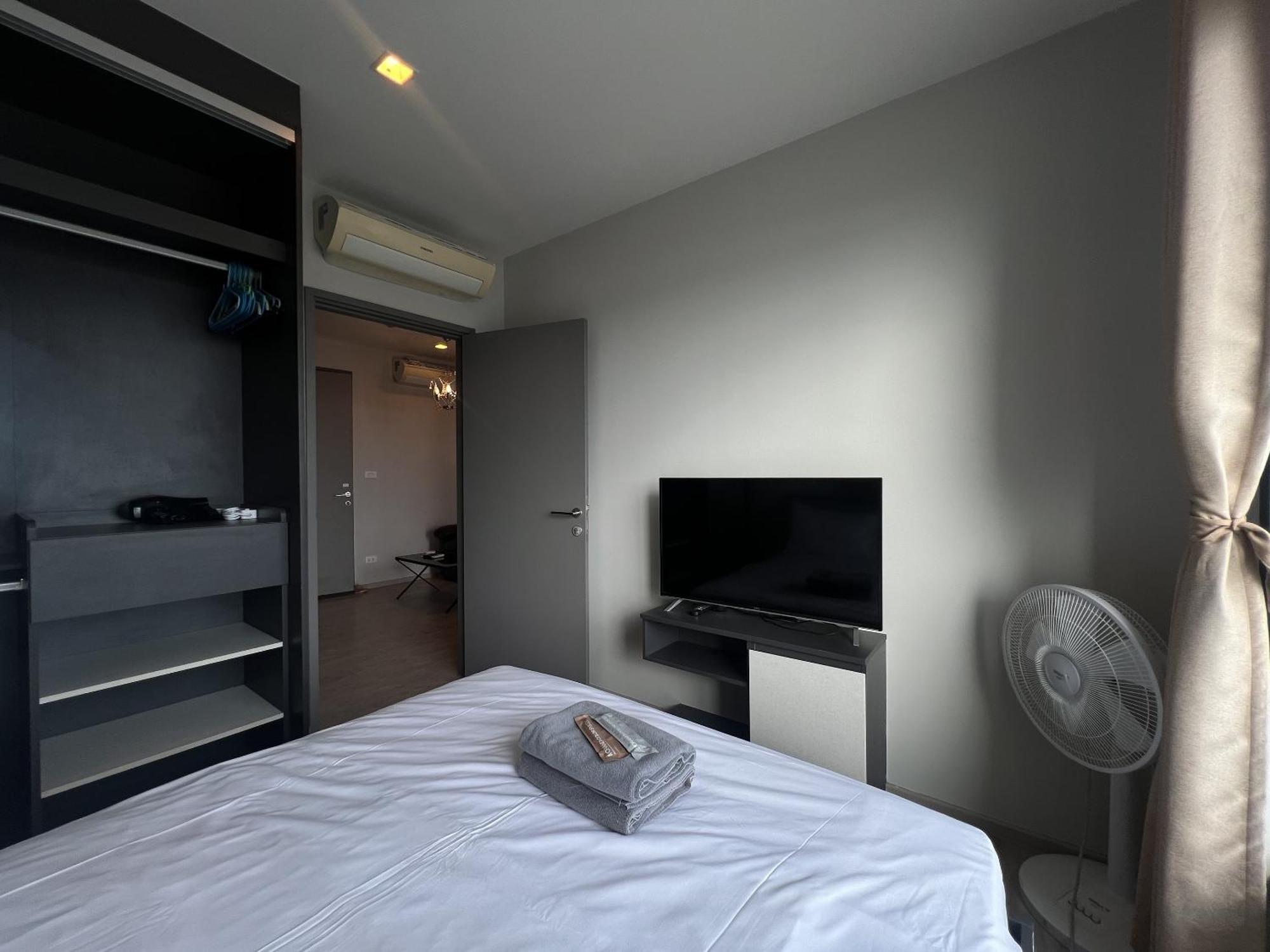 The Base Central Pattaya By Mickey Buitenkant foto
